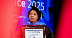 CUT Vice-Chancellor congratulates Kgosi Gaboilelwe Moroka for receiving Professional Higher Doctorate from International University of Entreprenology