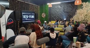 1976 Films making public screenings fashionable