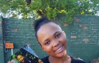Rising Poetry Star, Omphile