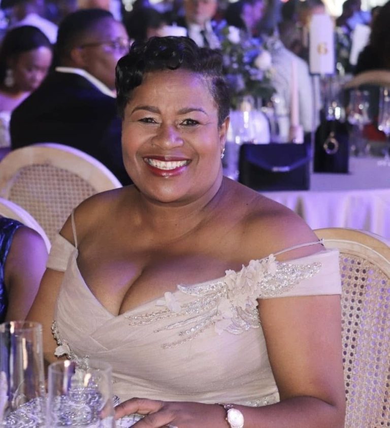 Baile Motswenyane officially retires